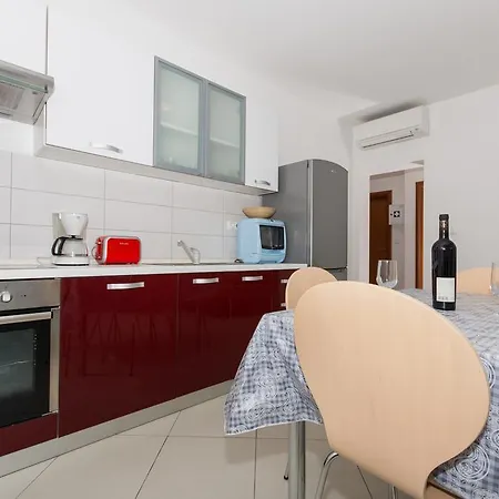 Apartmán Lara Iva *